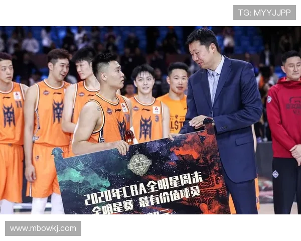 全明星广东男篮旧友重聚温情瞬间